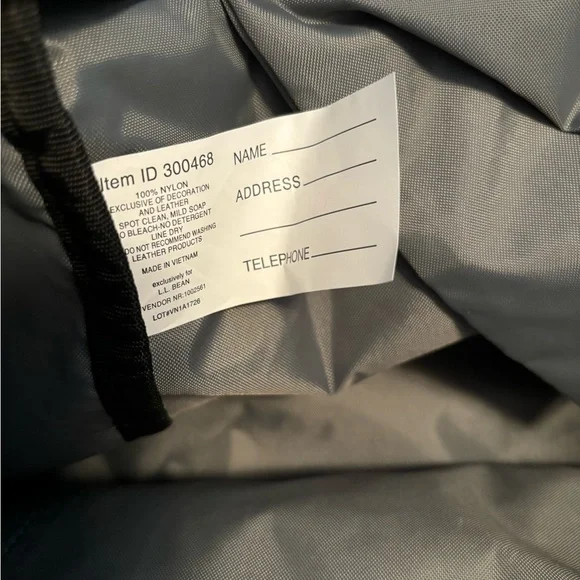 LL Bean Nylon Tote Bag - Picture 3 of 8